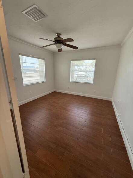 More Photos Of 5935 Taft St, Hollywood Medical For Lease