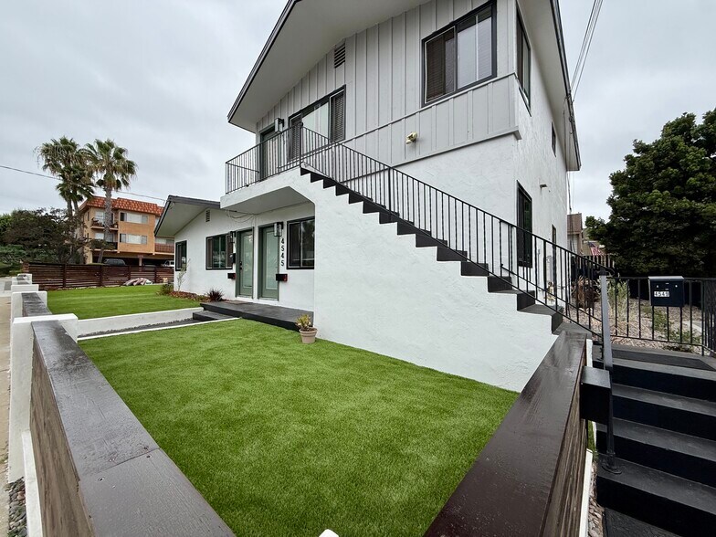 More Photos Of 4527 Olney St, San Diego Apartments For Sale
