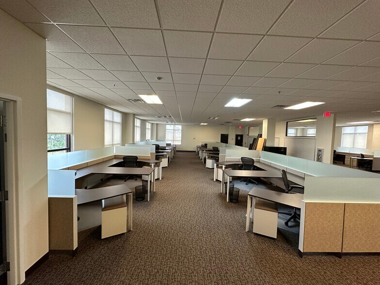 More Photos Of 145 City Pl, Palm Coast Office For Sale