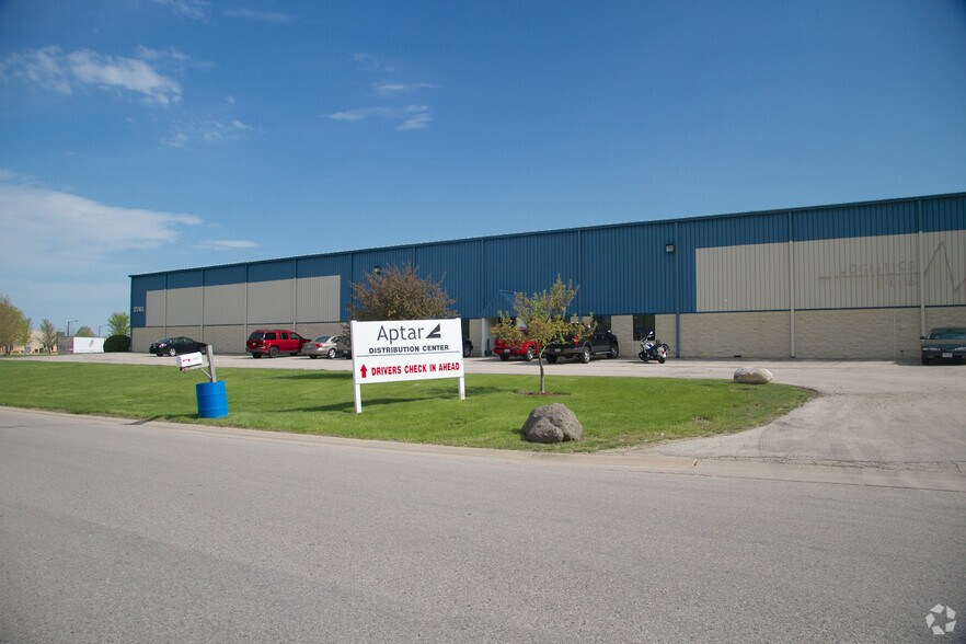More Photos Of 2761 Buell Dr, East Troy Distribution For Lease