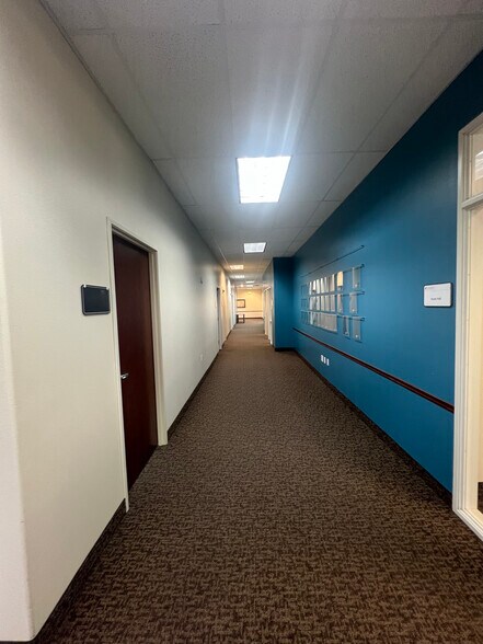 More Photos Of 555-561 E 1860 S, Provo Office For Sale