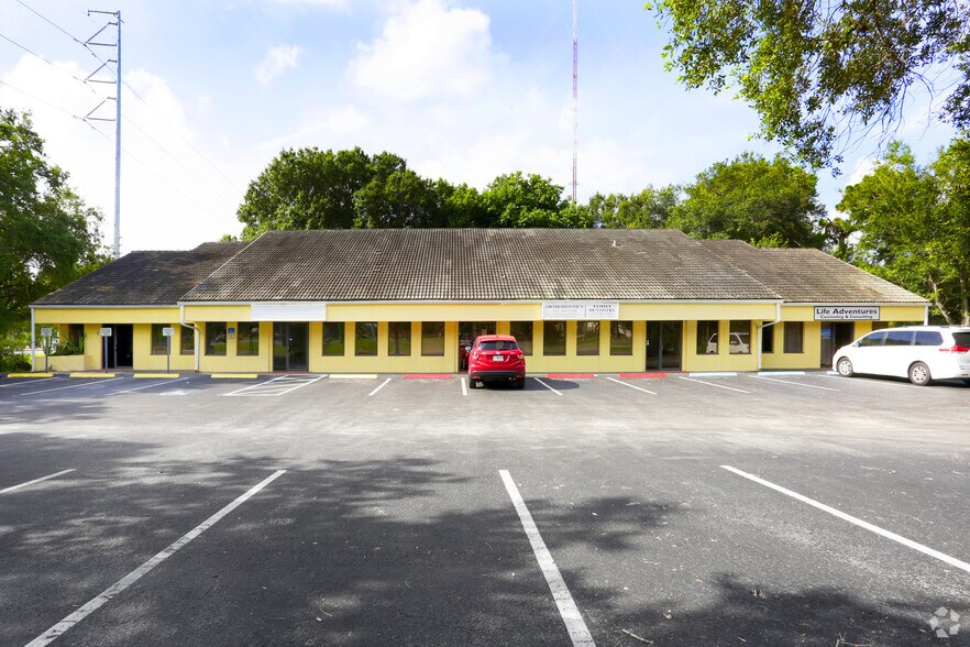 More Photos Of 8588 Starkey Rd, Seminole Medical For Sale