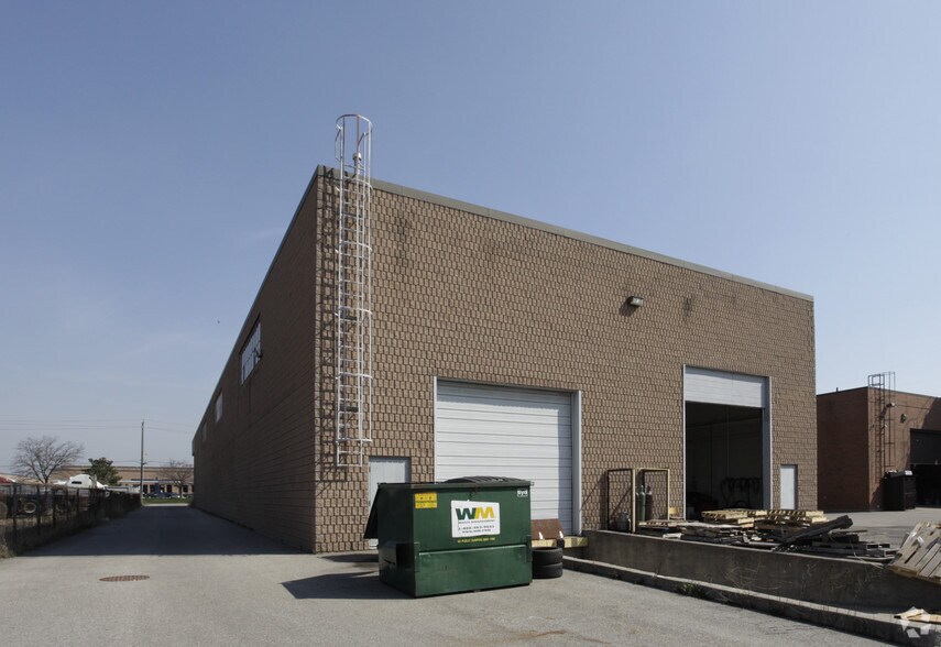 More Photos Of 7669 Kimbel St, Mississauga Warehouse For Sale