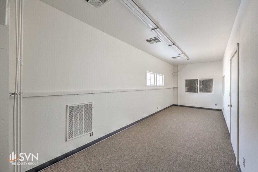 More Photos Of 6670 Gomer Rd, Las Vegas Manufacturing For Sale