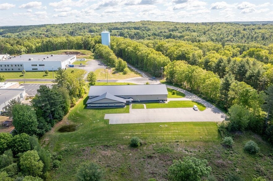 More Photos Of 51 Ridge Rd, Putnam Industrial For Lease