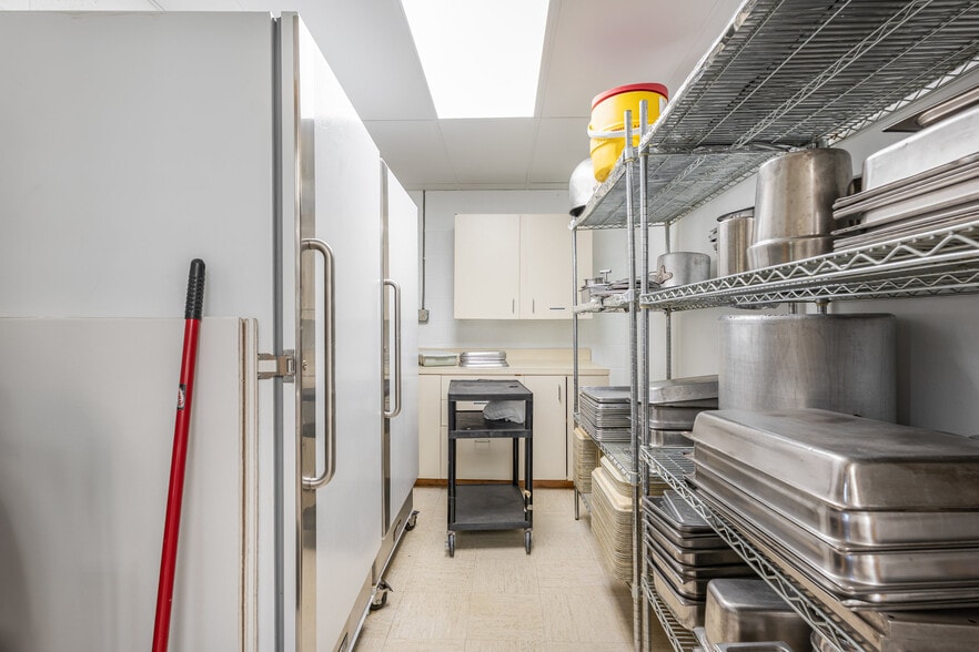 More Photos Of 1626 State Route 31, Oswego Specialty For Sale