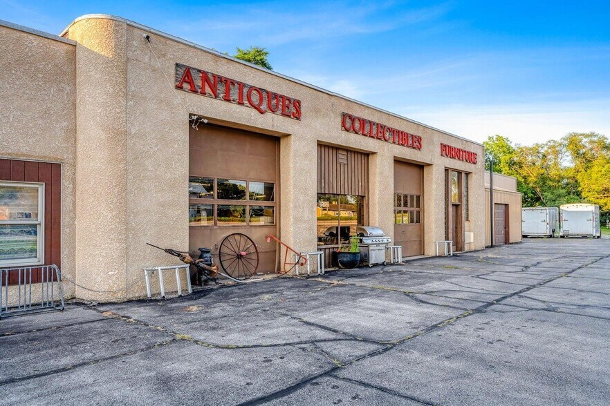 More Photos Of 604 E Wisconsin St, Sparta Industrial For Sale