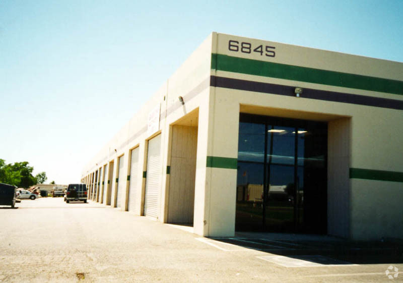 Primary Photo Of 6845 34th St, North Highlands Manufacturing For Lease