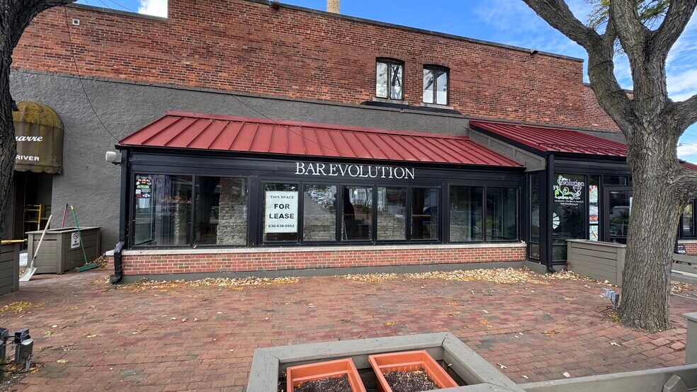 More Photos Of 21 N River St, Batavia Unknown For Lease