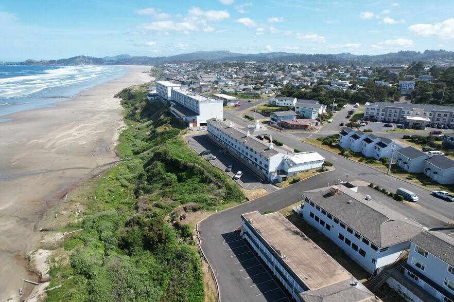 More Photos Of 536-614 SW Elizabeth St, Newport Hotel For Sale