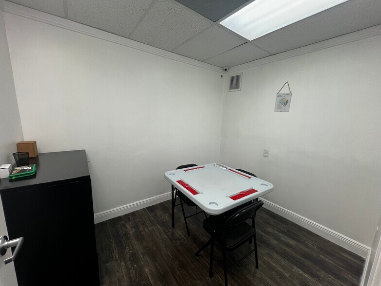 More Photos Of 13500 SW 88th St, Miami Medical For Sale
