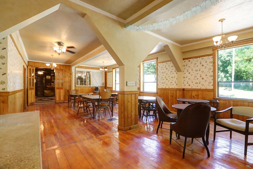 More Photos Of 212 Main St, Sierra City Hotel For Sale