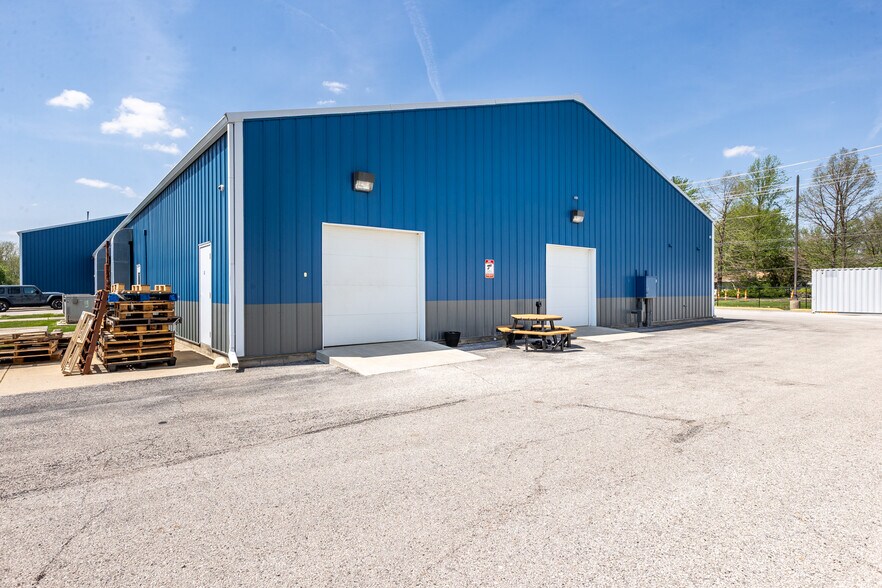 More Photos Of 3893 W State Road 47, Sheridan Light Manufacturing For Sale