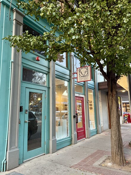 More Photos Of 22 Campbell Ave SE, Roanoke Storefront Retail Residential For Sale