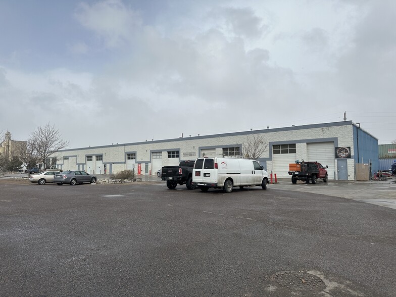 Primary Photo Of 2531 W 62nd Ct, Denver Warehouse For Lease