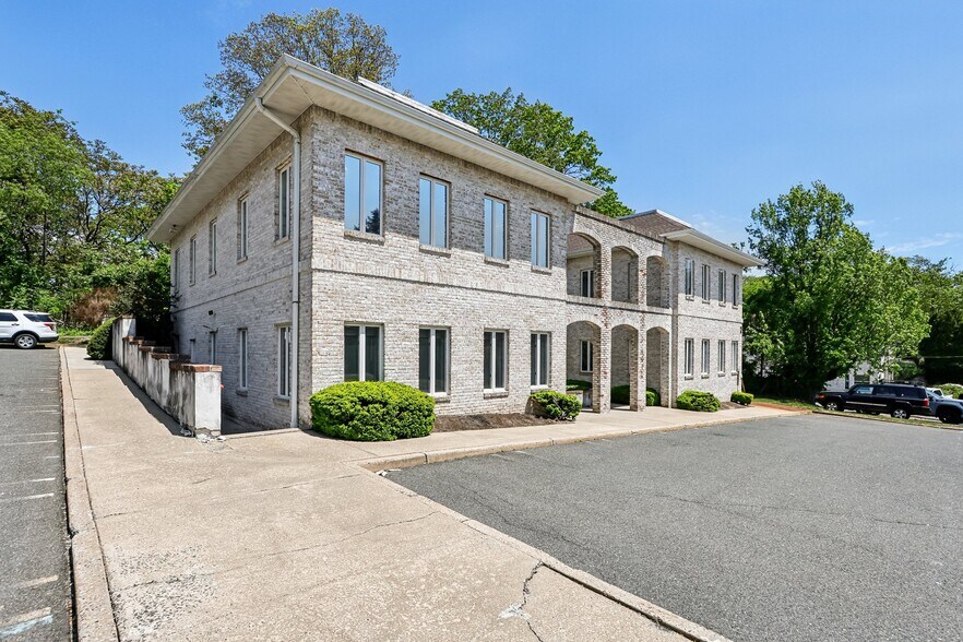 More Photos Of 2640 Highway 70, Manasquan Medical For Sale