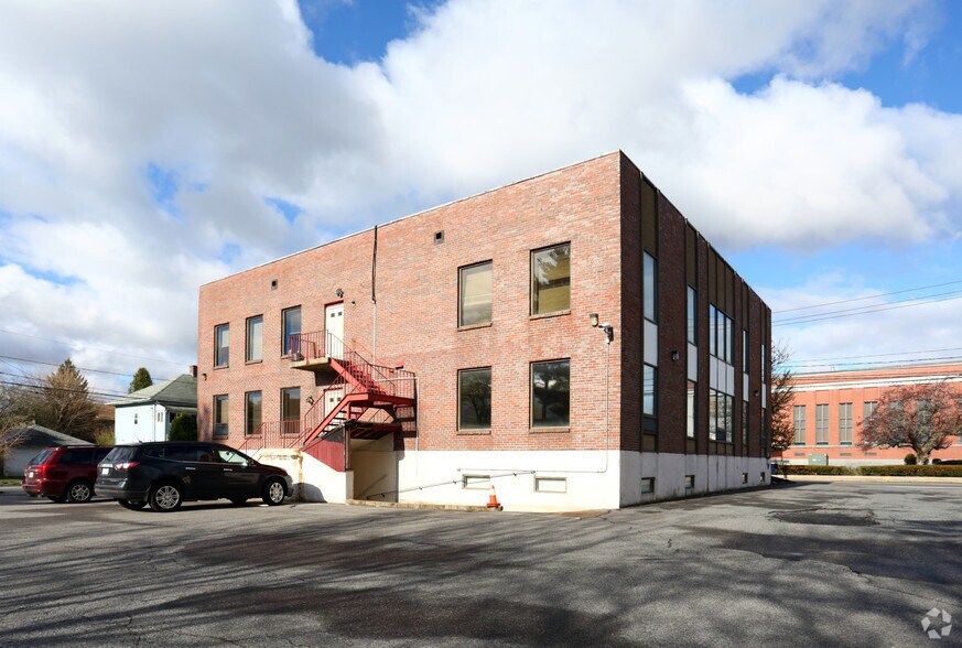 Primary Photo Of 615 Concord St, Framingham Office For Lease