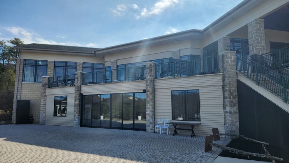 More Photos Of 2230 Fireline Rd, Palmerton Restaurant For Sale