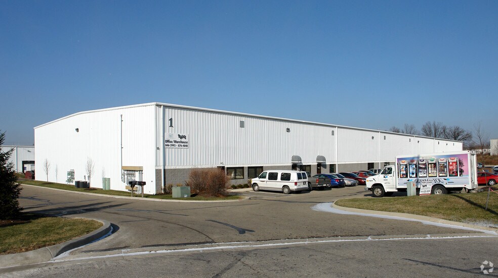 More Photos Of 6750-6770 Commerce Court Dr, Blacklick Warehouse For Lease