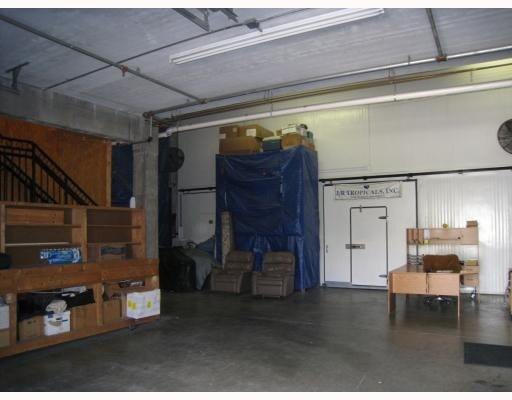 More Photos Of 8000 NW 68th St, Miami Warehouse For Sale