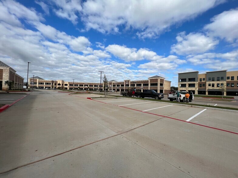 More Photos Of 4899 Highway 6, Missouri City Storefront Retail Office For Sale