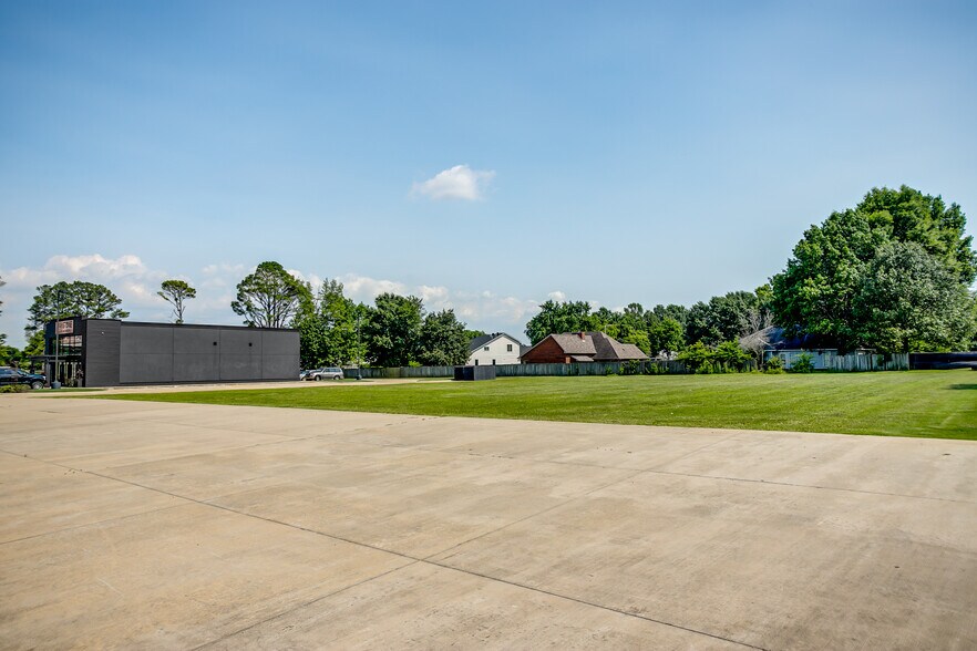 More Photos Of 325 Parker rd, Jonesboro Land For Sale