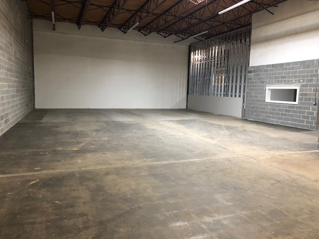More Photos Of 44 Industrial Park Dr, Waldorf Warehouse For Lease