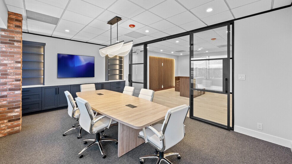 More Photos Of 1301 S Capital of Texas Hwy, West Lake Hills Office Residential For Sale