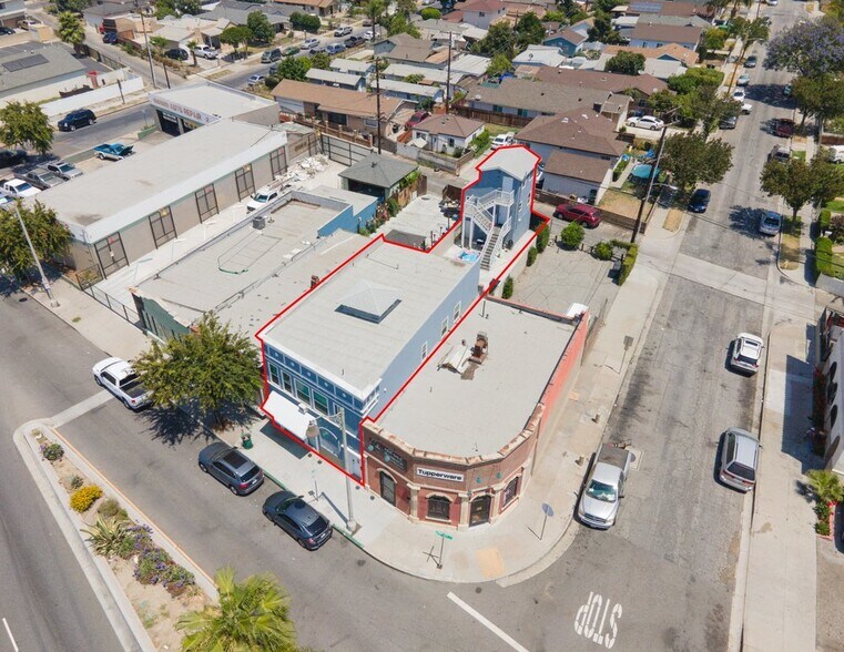 More Photos Of 8317 Whittier Blvd, Pico Rivera Storefront Retail Residential For Sale