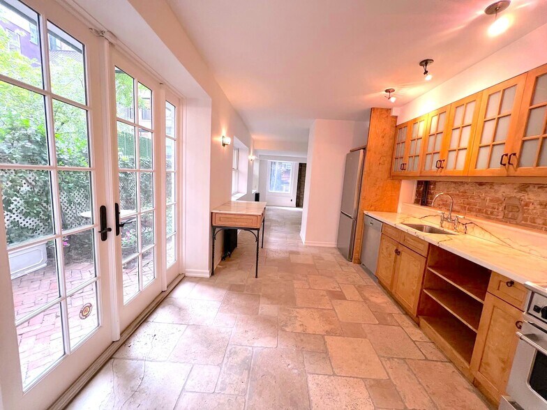 More Photos Of 28 W 89th St, New York Apartments For Sale