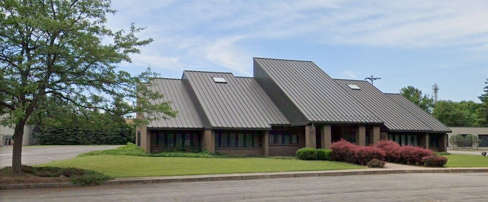 More Photos Of 250 State St, Brockport Light Distribution For Lease