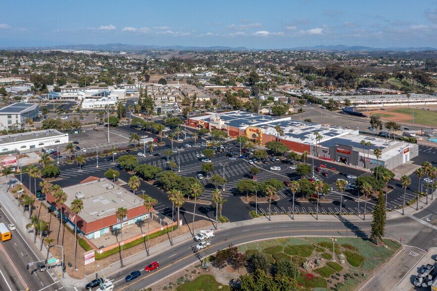 More Photos Of 1527 Mission Ave, Oceanside General Retail For Lease