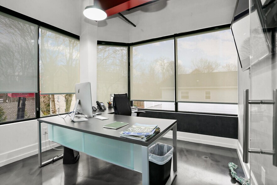 More Photos Of 20 Broad St, Norwalk Service For Sale