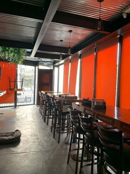 More Photos Of 95 Jefferson St, Brooklyn Industrial For Sale