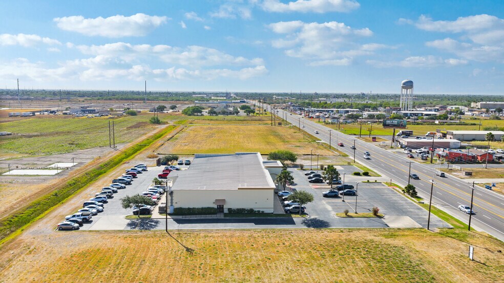More Photos Of 1630 W HWY BUSS 77, San Benito Office For Sale