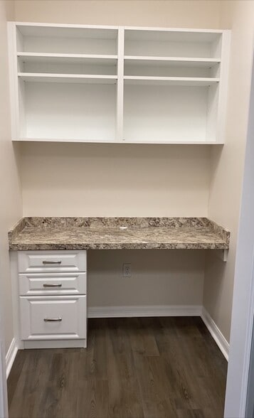 More Photos Of 10935 SE 177th Pl, Summerfield Coworking Space