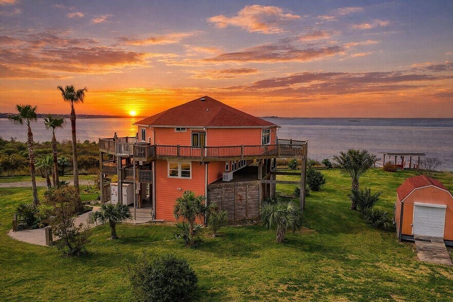 More Photos Of 1124 Faggard's rd, Gilchrist Specialty For Sale