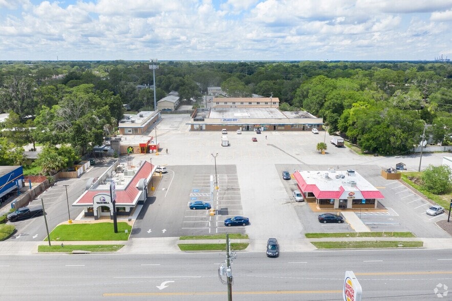 Primary Photo Of 5907 Merrill Rd, Jacksonville Freestanding For Sale