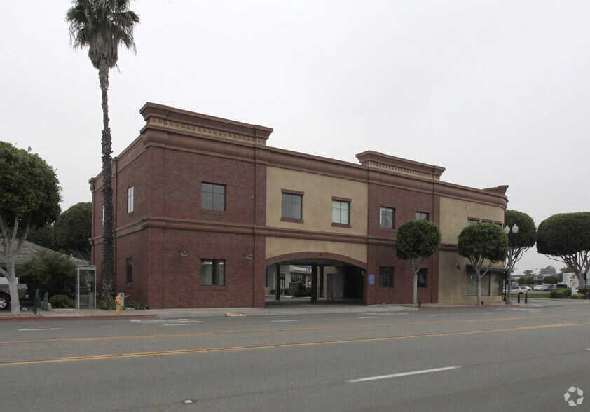 More Photos Of 740 El Camino Real, Tustin Medical For Lease