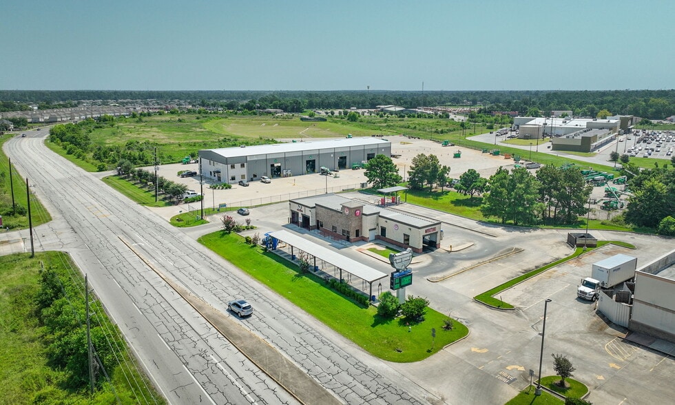 More Photos Of 2858 Treaschwig Rd, Houston Carwash For Sale
