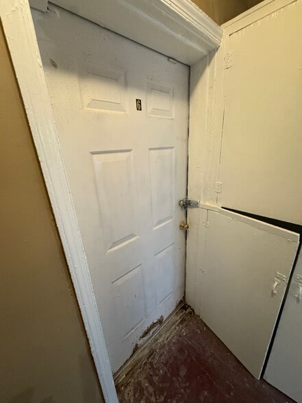 More Photos Of 2449 Shirley Ave, Baltimore Flex For Sale