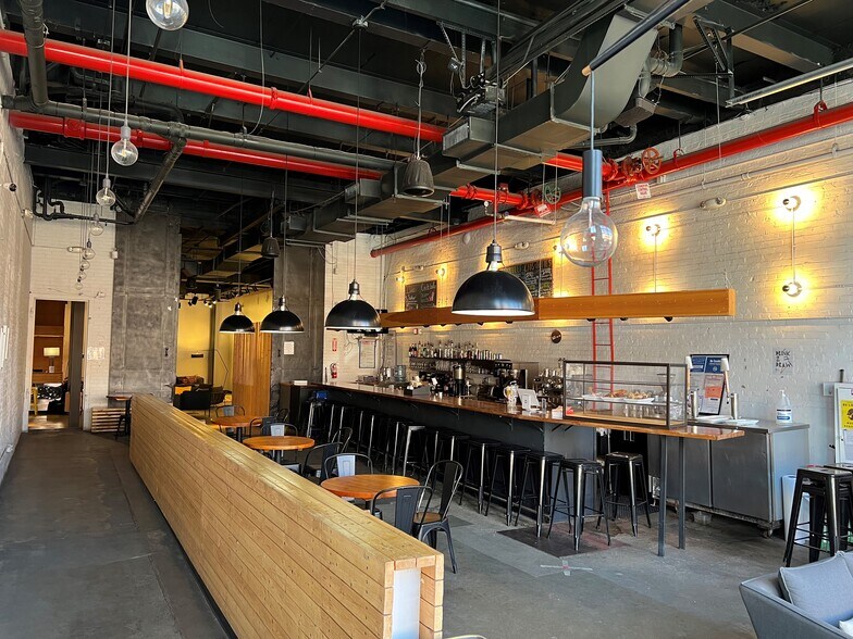 Primary Photo Of 13-02 44th Ave, Long Island City Manufacturing For Lease