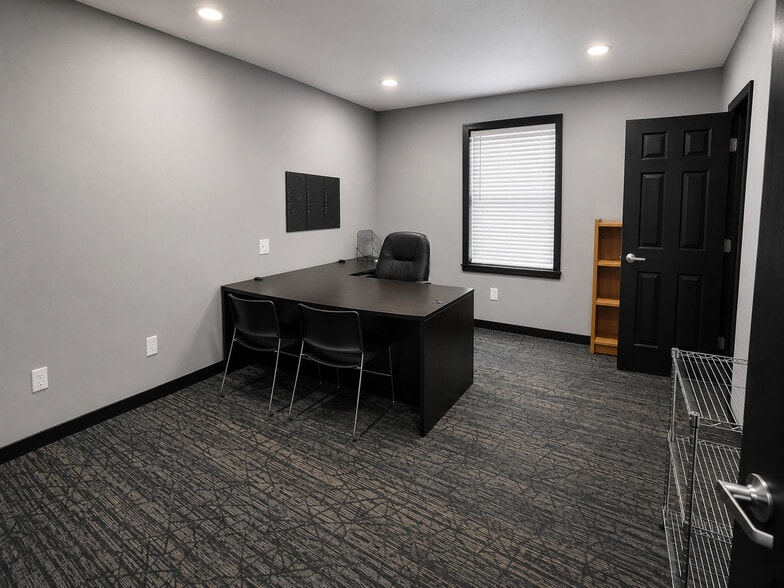 More Photos Of 100 Industrial Loop, Orange Park Warehouse For Sale
