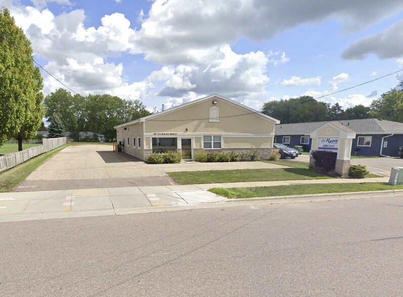 Primary Photo Of 245 Clarmar Dr, Sun Prairie Flex For Sale