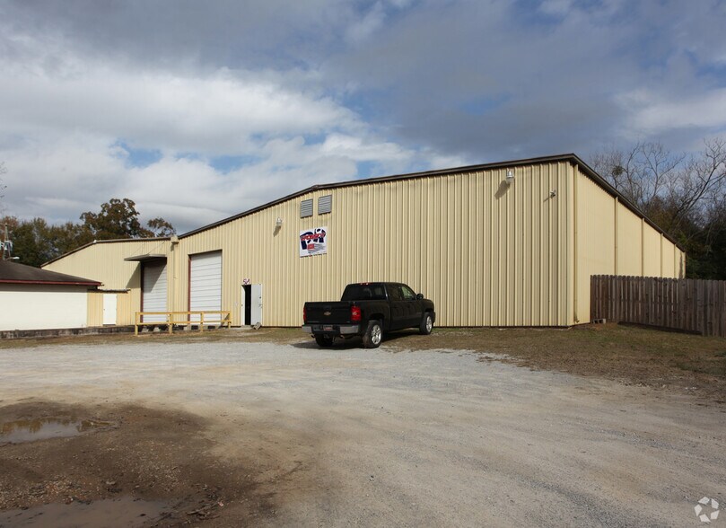 More Photos Of 565 Pike Rd, Pike Road Warehouse For Sale