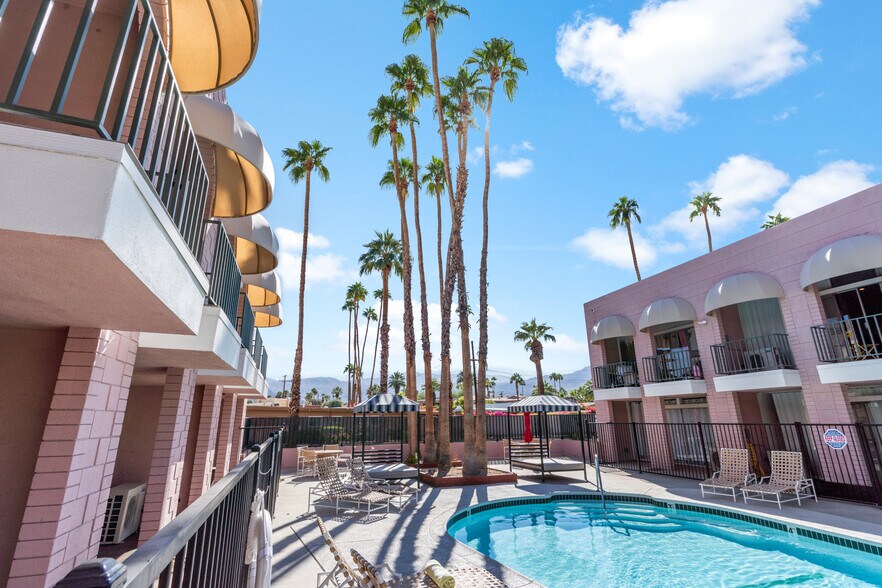 More Photos Of 74380 El Camino, Palm Desert Apartments For Sale