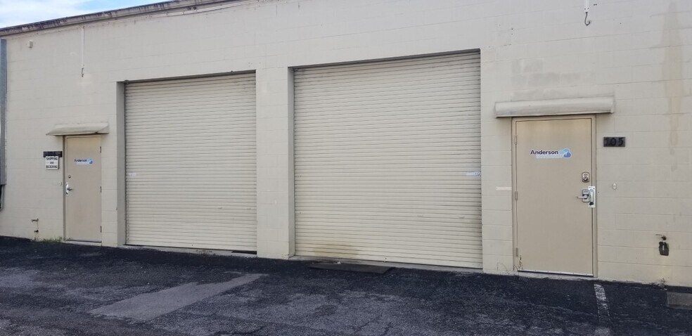 More Photos Of 174 Semoran Commerce Pl, Apopka Light Distribution For Lease