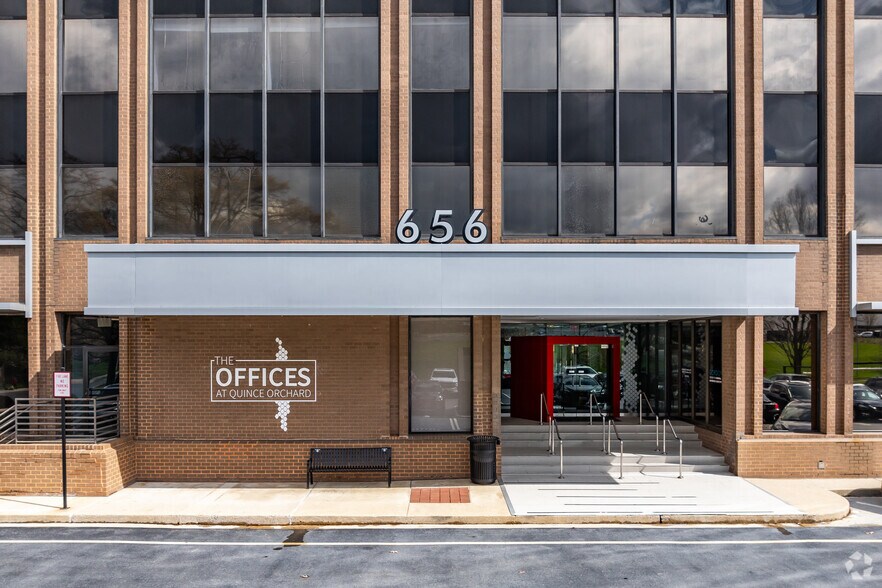 More Photos Of 656 Quince Orchard Rd, Gaithersburg Office For Lease