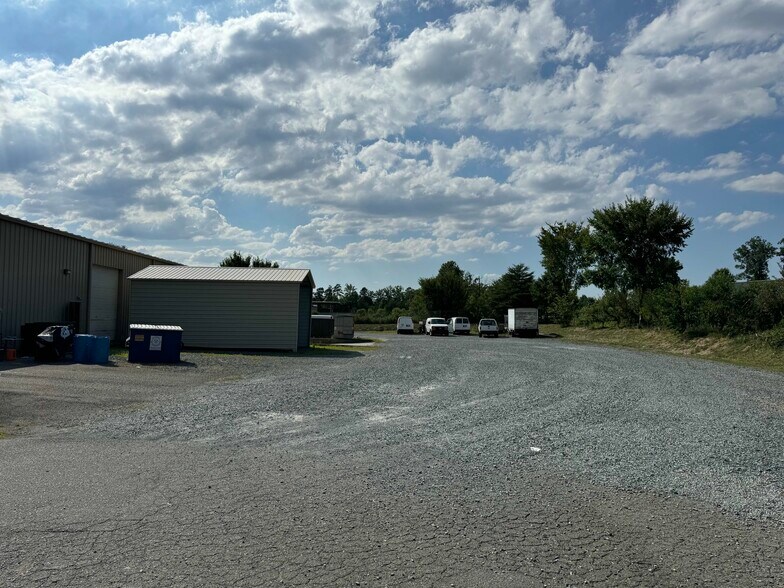 More Photos Of 1010 Van Buren Ave, Indian Trail Light Distribution For Lease