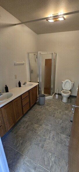 More Photos Of 14320 Longs Peak Ct, Longmont Warehouse For Sale